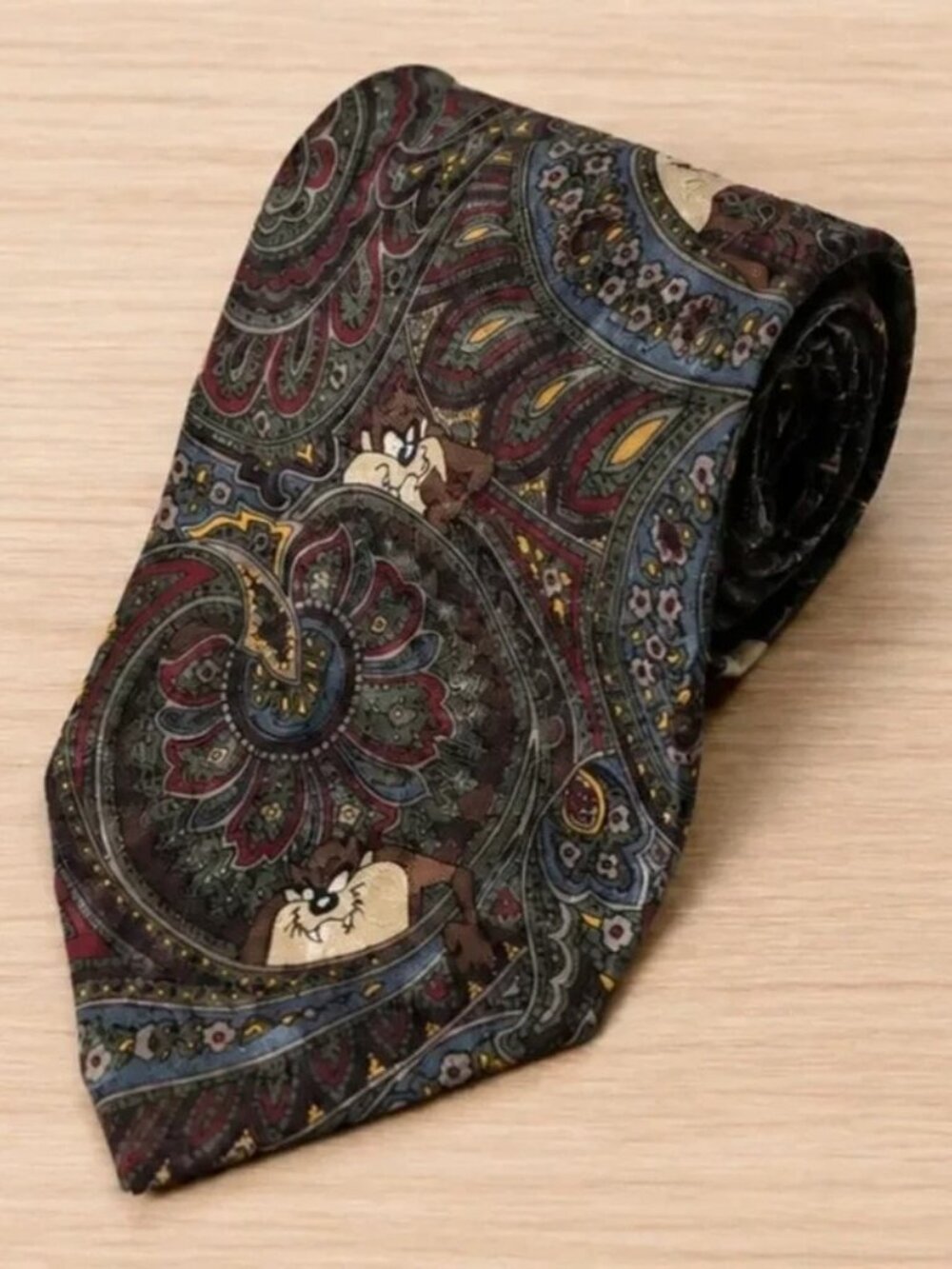 Vintage 1993 Looney Tunes Taz Paisley 100% Silk Men's Tie